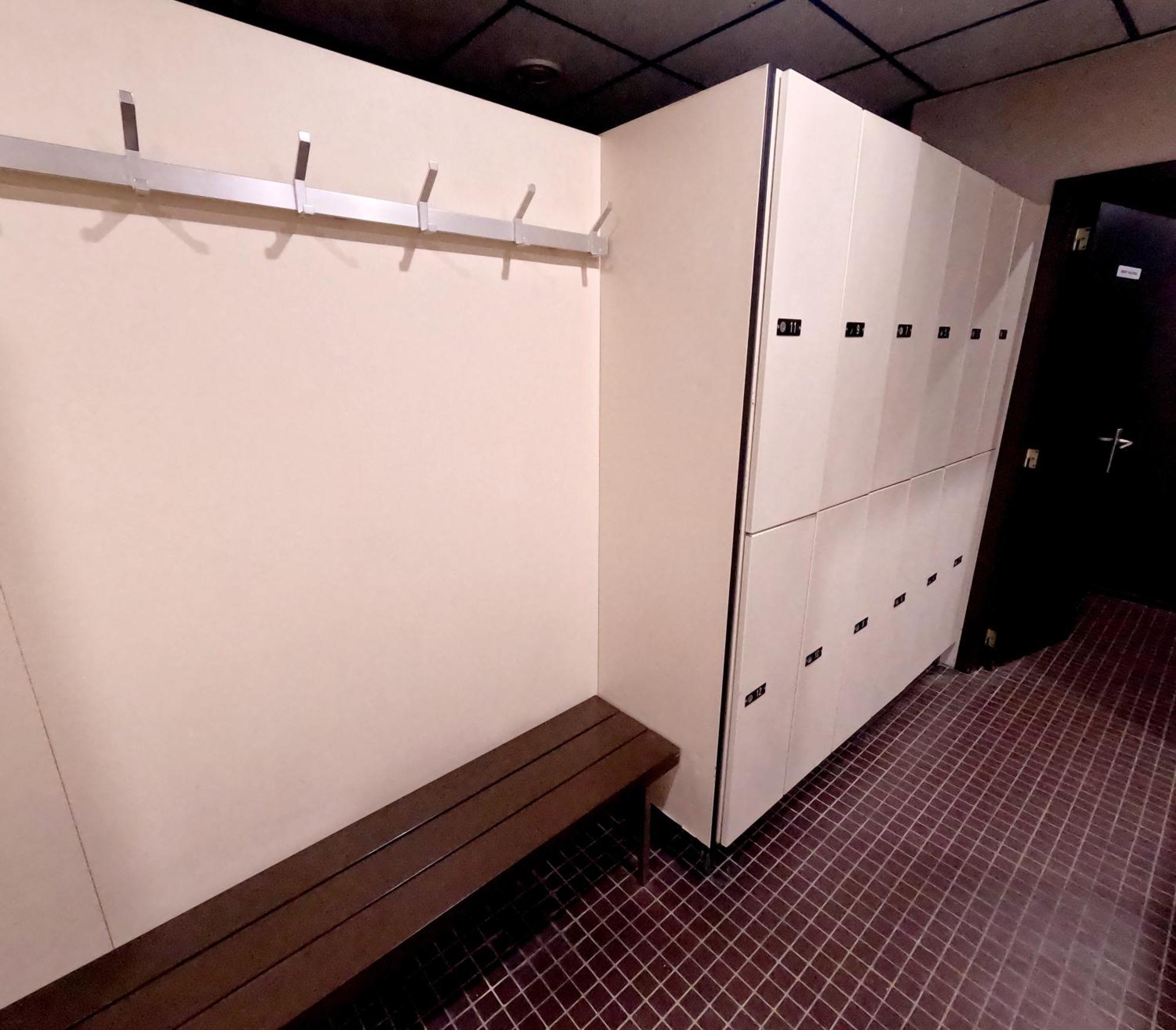 Skyline Suite 2 东代恩凯尔克 外观 照片